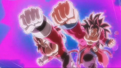Gogeta SSJ4 Limit Breaker le salva la vida a Goku. (SDBH MANGA