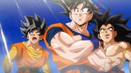 Son Goku y los dos Héroes Ultimate Tenkaichi