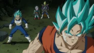 Zamasu overwhelms Goku and Vegeta - 1080P HD 55033.jpg (160 kB)