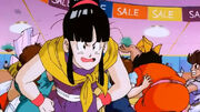 Chi-Chi Shopping in Super Android 13