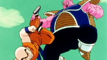 Kuririn face à Dodoria