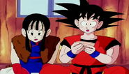 Goku y Milk en la casa de Hakkake