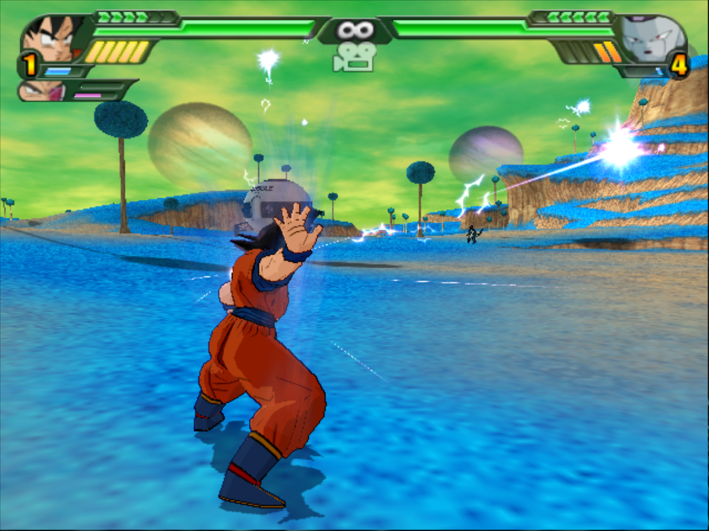  Dragon Ball Z: Ultimate Tenkaichi (Renewed) : Video Games
