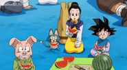 Woolong, Chi-Chi, Son Goten y Pu'er comiendo sandías durante el Torneo de la Asociación Interuniversal de las Artes Marciales.