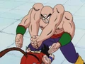 TSC4.jpg (67 KB) Tien bashes the back of Goku's head