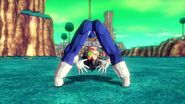 Ginew en el cuerpo de Vegeta en Dragon Ball Xenoverse