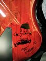 Akira Toriyama drew Chiaotzu on a band's guitar (October 29th, 2012)