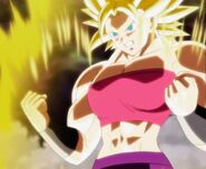 Caulifla como Supersaiyana de Tercer Grado.