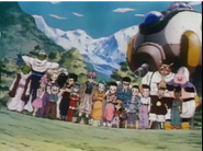 Goten al fondo con Videl y Mr. Satán en el ending Sabitsuita Machine Gun de Ima o Uchinukō de Dragon Ball GT