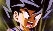 Goku usa o poder Super Saiyajin contra Freeza e Cell
