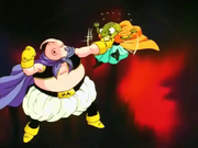 Majin boo preparando el golpe final