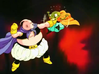 Majin boo preparando el golpe final.png