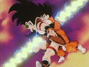250px-Gokuandraditzgettingkilled.jpg