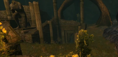 Der Eingang zur Ruine