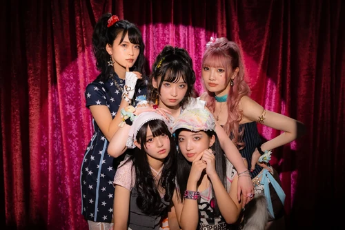 imagen integrantes de UNLAME en KIRAKIRA Tune