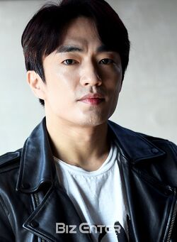 Jung Moon Sung9