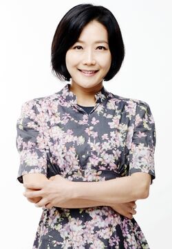 Lee Jin Ah-1969-1.jpg