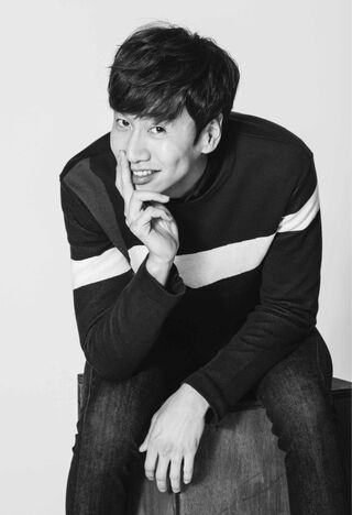 Lee Kwang Soo28