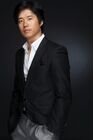 Yoo Joon Sang5