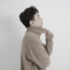 8009078b4.jpg (363 kB)