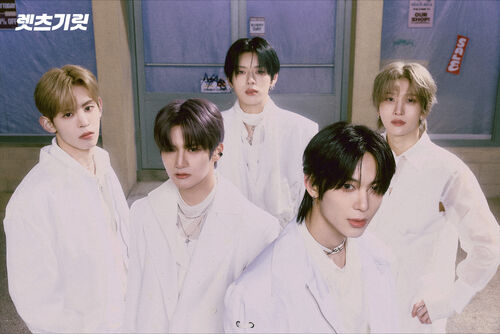 imagen integrantes de "NOWZ" en "Let's get it"