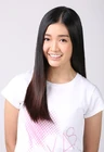Jennis Oprasert01.jpg (91 kB)