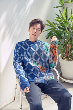 Park Hae Jin58