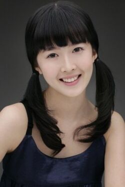Kang Cho Hee 02