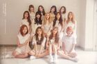 CosmicGirls03.jpg (265 kB)