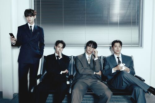 imagen integrantes de "HIGHLIGHT" en "Switch On"