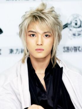 451px-jaejoong