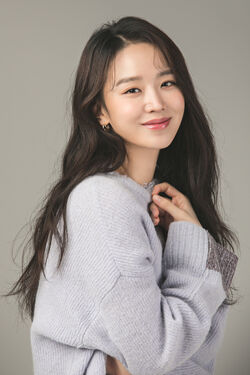 Shin Hye Sun