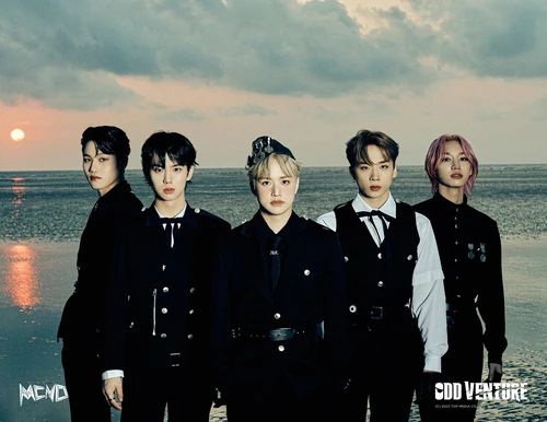 imagen integrantes de "MCND" en "ODD-VENTURE"