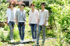 CNBLUE030