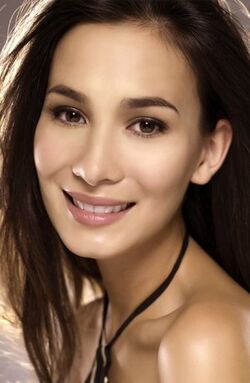 Celina Jade