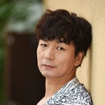 Lee Chul Min Wiki Drama Fandom Нэгэн эр соронзон орны гажилаар жилийн өмнө алуурчны гарт амиа алдсан эхнэртэйгээ утсаар холбогдох болно. lee chul min wiki drama fandom