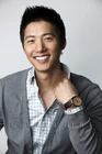 Fc77c009 LeeSangwoo01.jpg (180 kB)