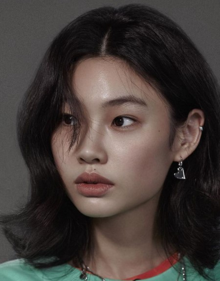 Ho Yeon Jung in Allure Korea with HoYeon Jung - (ID:35236