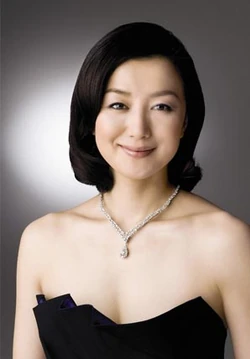 Kyoka-suzuki