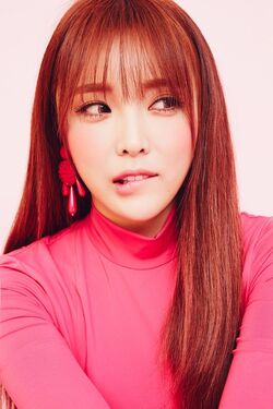 Hong Jin Young40