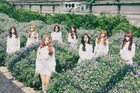 LOVELYZ10.jpg (1,62 MB)