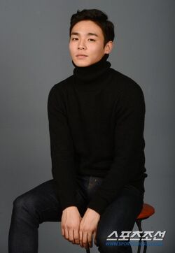 Kim Jin Woo 1993 4