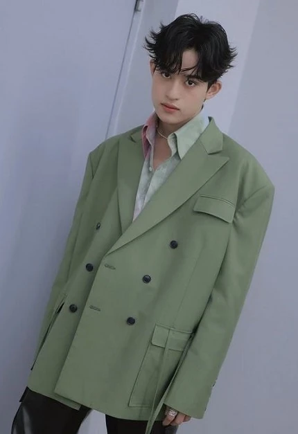 Tinnasit Isarapongporn | Wiki Drama | Fandom