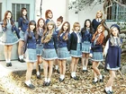 CosmicGirls06.jpg (193 kB)