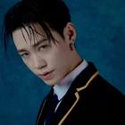 BLOO011.jpg (677 kB)