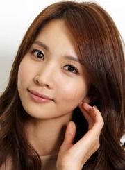 Yoon Joo Hee