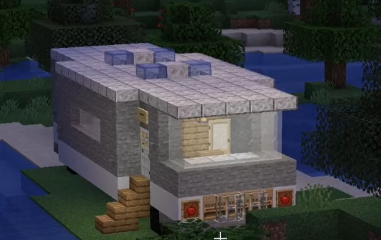 I Built My FIRST MINECRAFT HOUSE! - Pokimane 