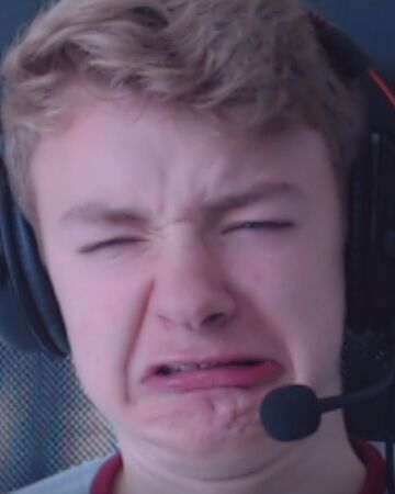Tommyinnit Dream Team Wiki Fandom Tommy fanbase is a bunch if 12 year old girls who fangirls him, same for carl and dream, and sidemen fanbase is a bunch of strong man who can handle going to quit youtube to pursue my true passion of being a tiktoker who only dances to roadtrip by dream. tommyinnit dream team wiki fandom