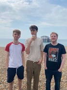 Уилбур с Томми и Филзой