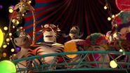 Madagascar3-disneyscreencaps.com-9684.jpg (461 KB)